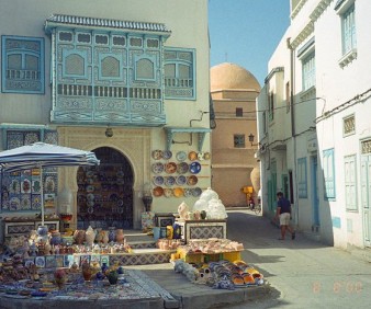 Shopping tours to Tunisia
